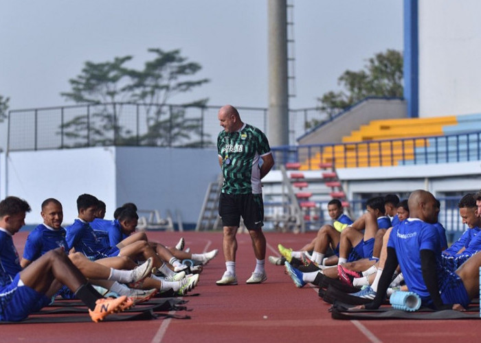 Ingatkan Pemain Persib, Bojan Hodak Ogah Maung Bandung Kebobolan Lagi Saat Lawan Arema FC