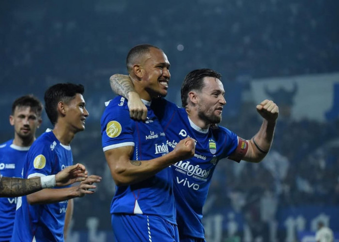 Persib Bandung Juara Liga 1 2024/2025 Usai Persebaya Imbang Lawan Persik Kediri 3-3