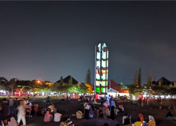 Nikmati Libur Akhir Tahun di Indramayu? Kamu Wajib Kunjungi Alun-Alun Indramayu! Berikut Deskripsinya