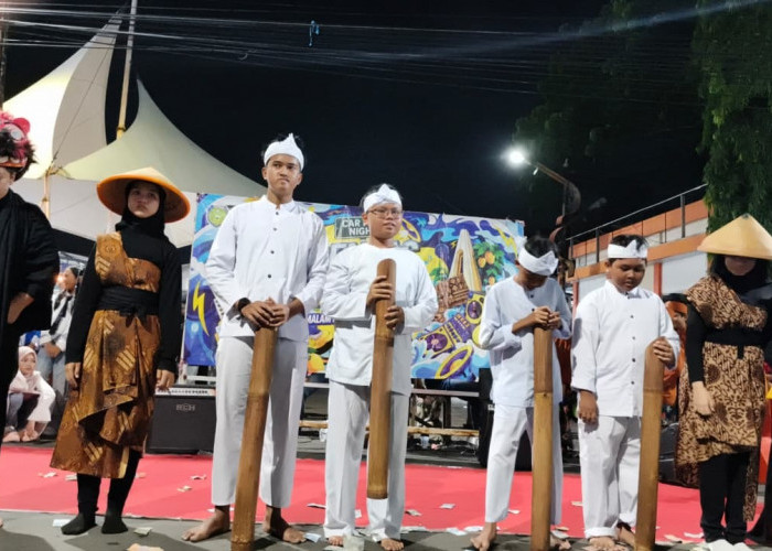 Pentas 'Mapag Tamba' MTs Sekolah Alam Indramayu Banjir Apresiasi di CFN Pasar Mambo