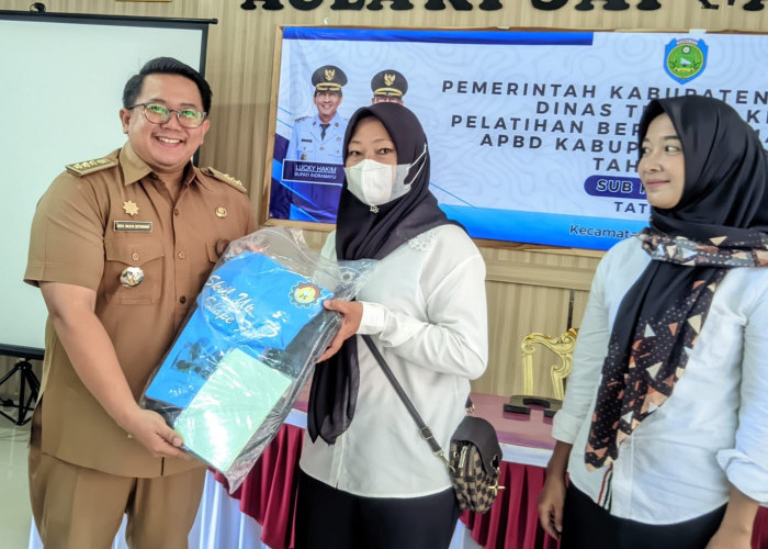 Dorong Peningkatan Keterampilan Warga Melalui Pelatihan Tata Boga Berbasis Masyarakat