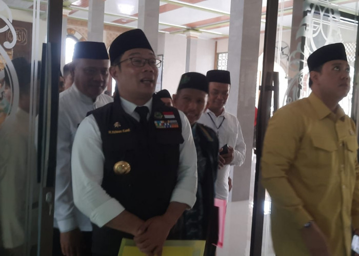 Resmikan Masjid Gubernur Ridwan Kamil Paparkan Keberhasilan Dan Pamit Ke Ribuan Warga