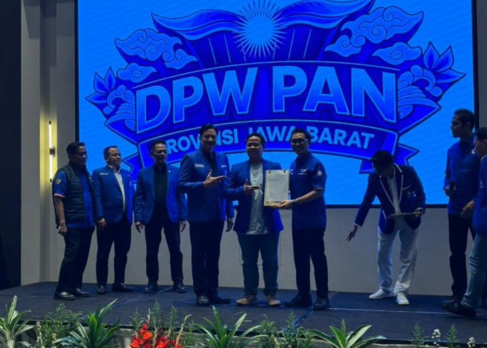 H Surya Resmi Dilantik Jadi Ketua DPD PAN Indramayu 