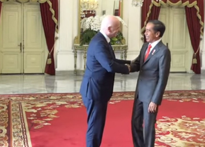 Presiden Jokowi Sambut Presiden FIFA di Istana Negara, Tidak Ada Ketua PSSI