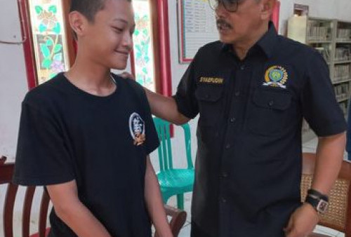 Anak TKI Taiwan yang Jadi Korban Kekerasan Terharu Dijenguk Ketua DPRD Indramayu  