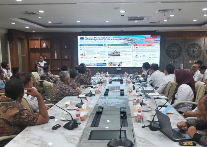 Kapal 60 GT Sulit Melaut, GNP Minta Pemerintah Turun Tangan Atasi Pendangkalan Muara Karangsong