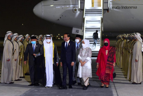 Presiden Jokowi dan Ibu Iriana Jokowi Tiba di Abu Dhabi