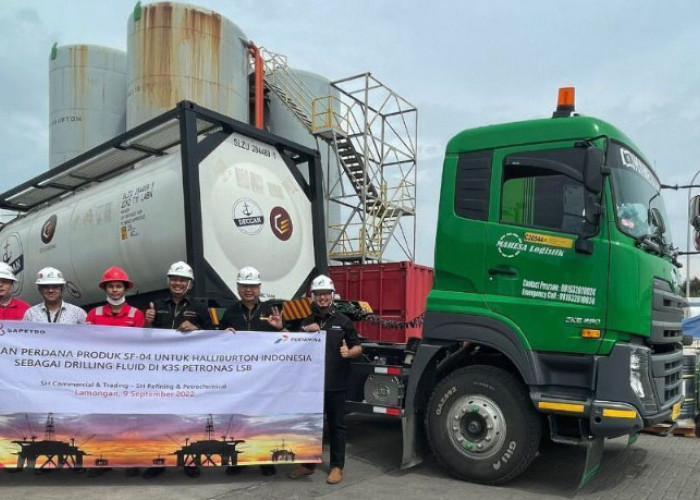 Pertamina Patra Niaga Salurkan Produk Smooth Fluid (SF 04) Perdana ke PT Halliburton Indonesia