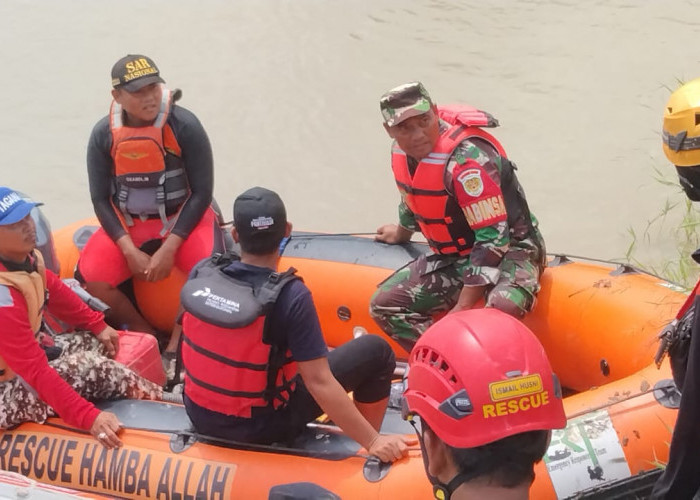 Dua Hari Pencarian, Warga Korban Tenggelam Di Sungai Cikandung Belum Ditemukan