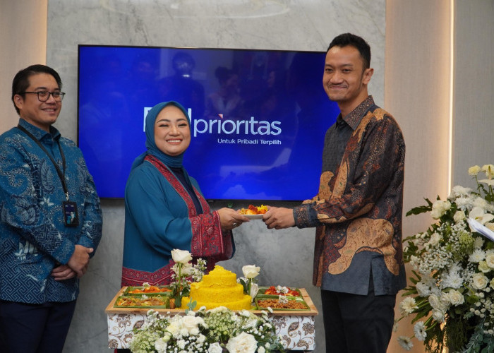 Resmikan Sentra Layanan Prioritas di Cirebon, BRI Miliki 43 Lokasi Layanan Premium yang tersebar di Indonesia