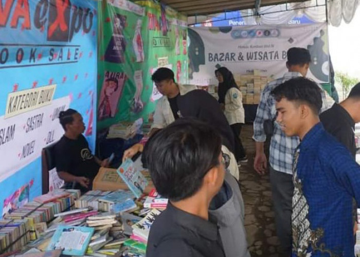 Himadikasi Unwir Helat Bazar Buku