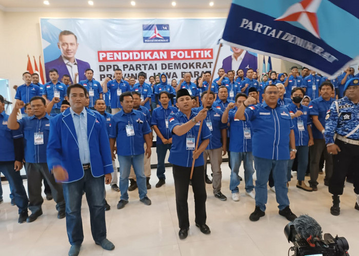 Pengurus DPAC Partai Demokrat se-Kabupaten Indramayu Dilantik, dan Ikuti Pendidikan Politik