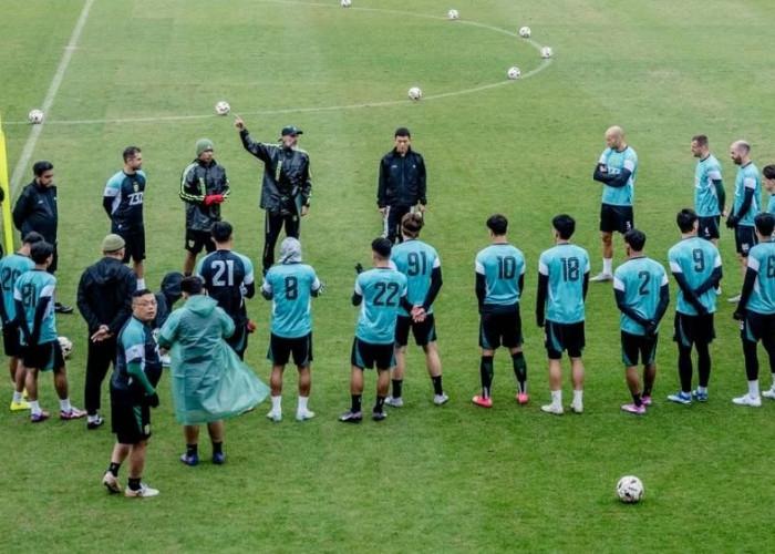 Bukan Juara Liga 1 Vs Liga 2, Ini Alasan ILeague Pilih Persebaya Kontra PSIM di Laga Pembuka Musim 2025