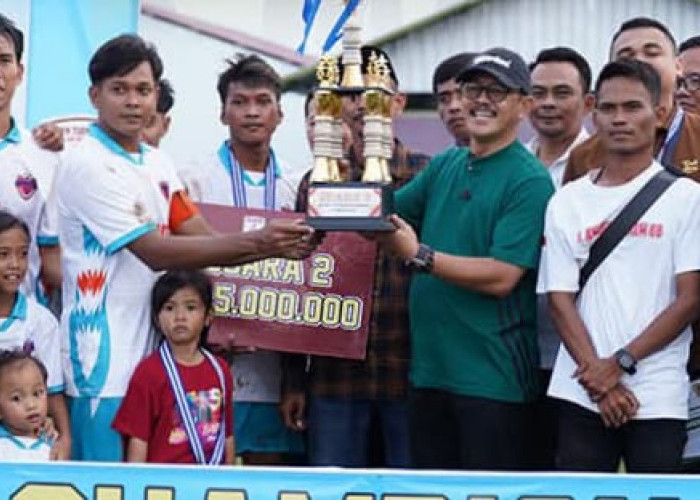 Hadiri Turnamen Kuwu Cup Desa Lombang, Wabup Syaefudin Dorong Kompetisi Olahraga di Indramayu
