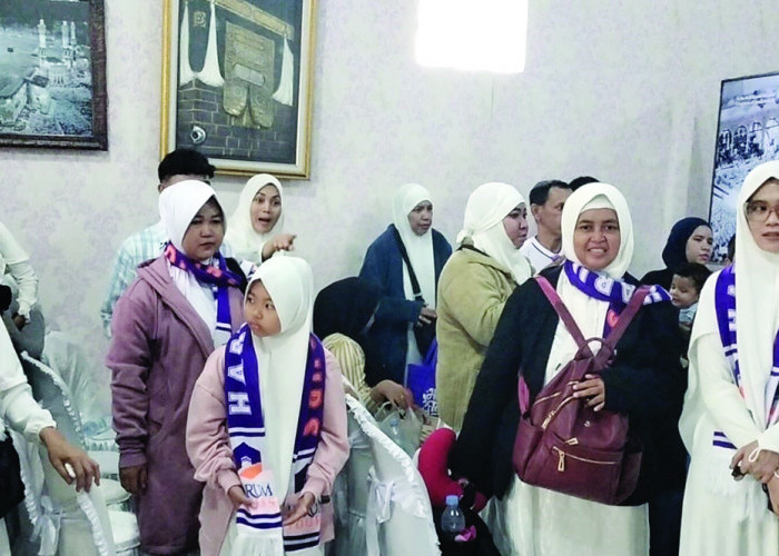 Harum Tours Berangkatkan 25 Jemaah Umrah dari Indramayu di Bulan Syaban, Penuh Doa dan Harapan Jelang Ramadan