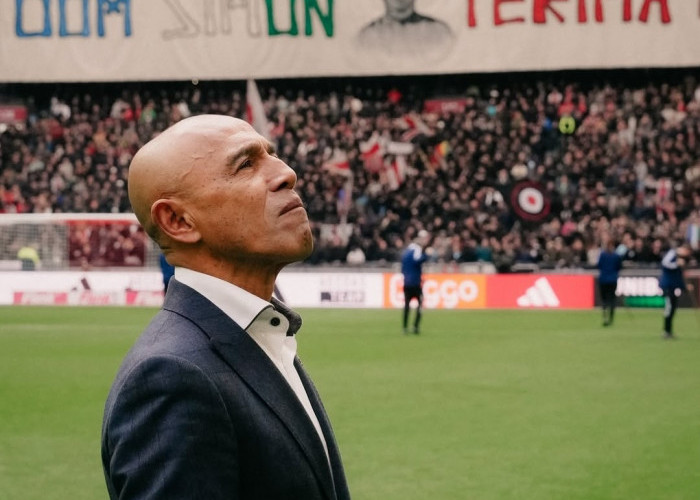 Media Belanda Sebut Simon Tahamata Segera Susul Patrick Kluivert ke Timnas Indonesia, Sebagai Apa?