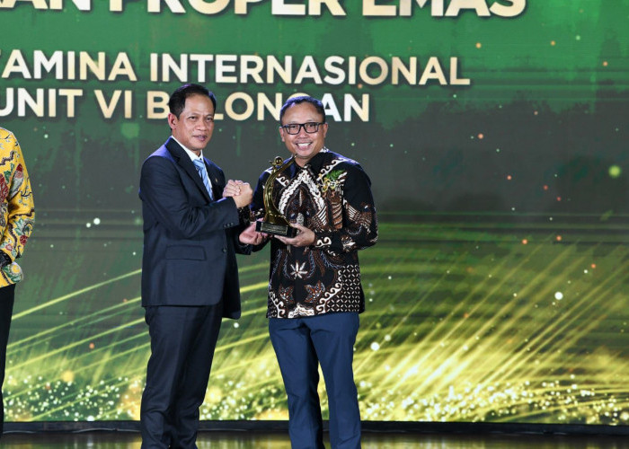 Program BERBISIK Pertamina Patra Niaga Kilang Balongan Sukses Raih Proper Emas Ke 8