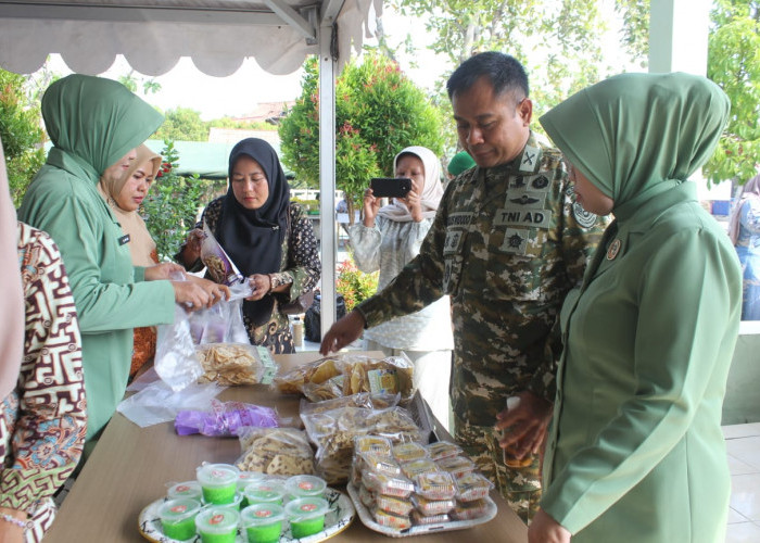 Semarak HUT ke-81 TNI, Kodim 0616/Indramayu Gelar Bazar Produk Unggulan Koramil