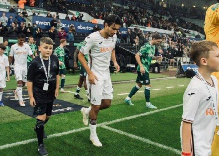 Media Inggris Usul Swansea City Lepas Nathan Tjoe-A-On, Wales Online: 'Tidak Ada Kontribusi, Jual!'