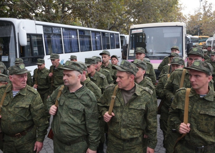 Rusia Paksa Jebolan Wajib Militer Dikirim ke Medan Pertempuran di Ukraina 