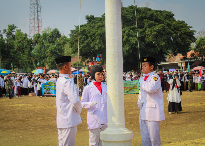 Memperingati Hari Santri 2024: Menyambung Juang Merengkuh Masa Depan, Mengenang Resolusi Jihad