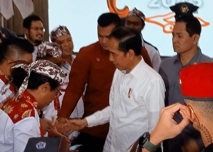 Kunjungan ke Cirebon, Presiden Jokowi Sampaikan 4 Hal yang Disukai dari Jaringan Kemandirian Nasional 