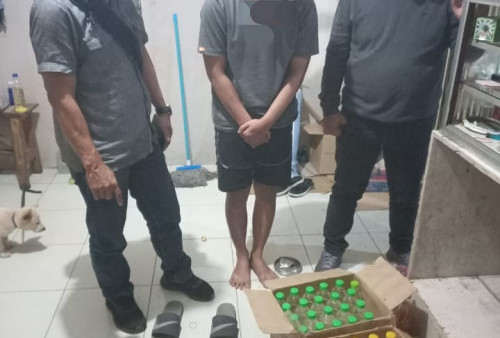 Warung Dirazia, Polisi Sita Puluhan Botol Miras