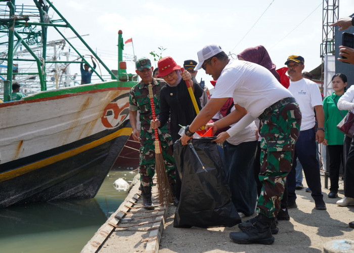 Bupati Nina Siapkan Kapal Keruk Senilai 15 Miliar untuk Normalisasi 14 Muara Sungai