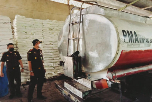 Korupsi Minyak Goreng, Salah Satu Distributor di Kota Cirebon Diperiksa Kejari