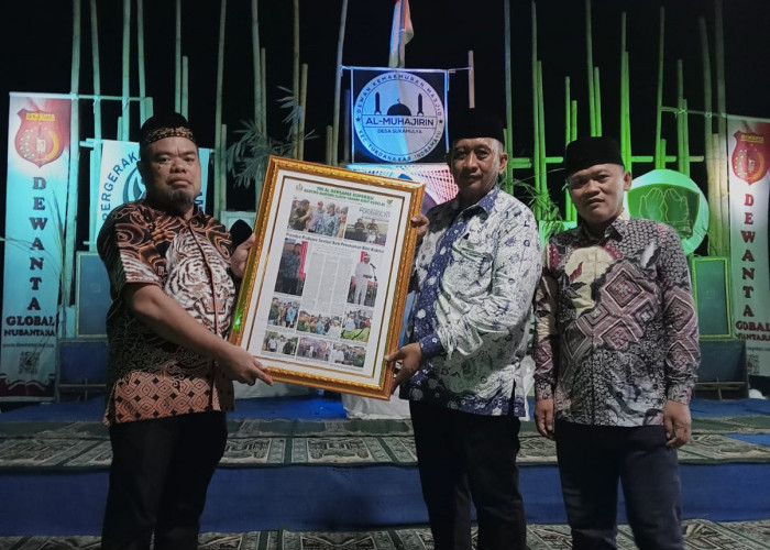 H Mulyadi Raih Penghargaan Tokoh Penggerak Pertanian Tingkat Nasional pada Peringatan 1 Muharram di Tukdana