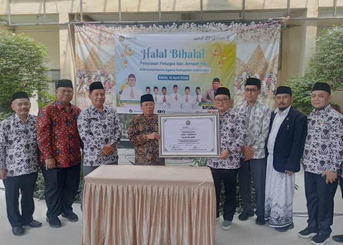 Kemenag Indramayu Gelar Halalbihalal dan Lepas 42 ASN Calon Haji 2026