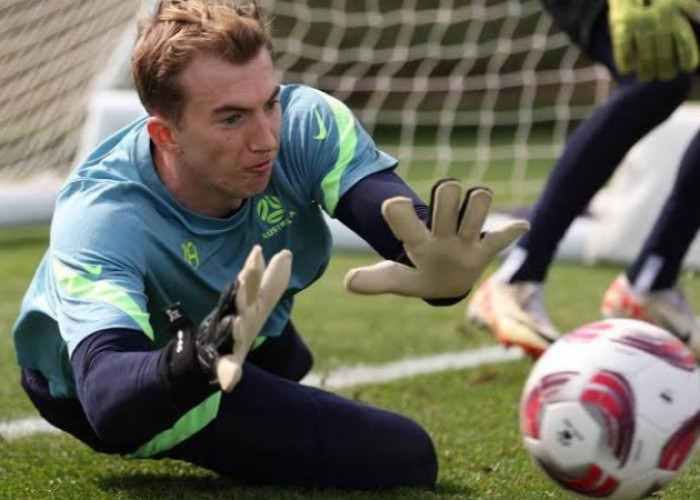 Kiper Australia The Socceroos Joe Gauci, Puji Fasilitas Latihan Indonesia, Terbaik di Asia Saat Ini!