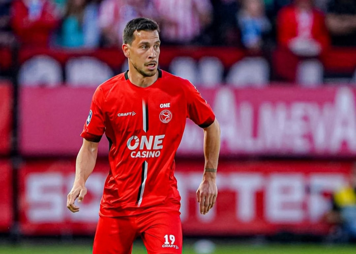 Selamatkan Diri, Thom Haye Bakal Angkat Koper Usai Almere City Dipastikan Terdegradasi? 