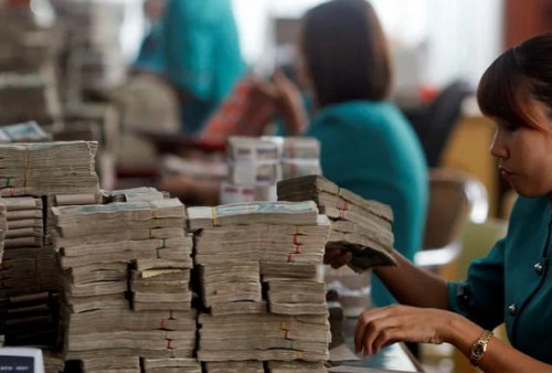 Devisa Menipis, Myanmar Tangguhkan Pembayaran Pinjaman LN