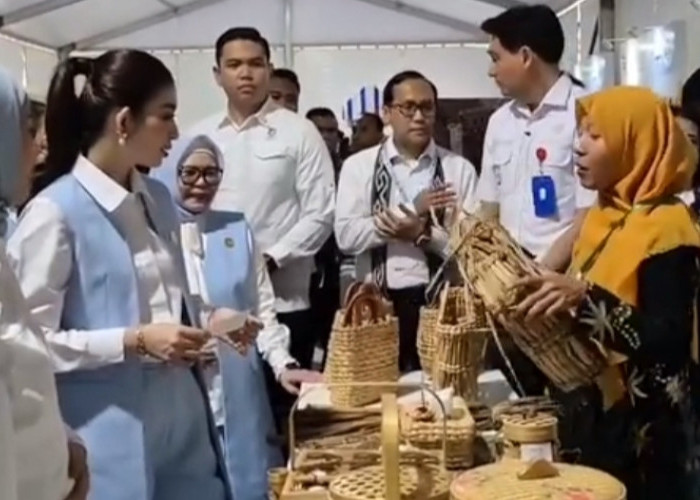 Selvi Istri Wapres Kunjungi Indramayu, Dorong Pengembangan Ekonomi dan Pemberdayaan Perempuan