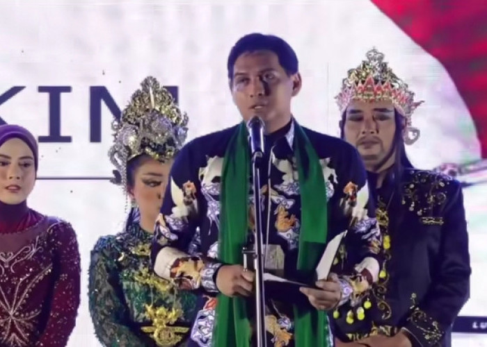 Lucky Hakim Ajak Masyarakat Lestarikan Budaya Indramayu Lewat Pepunden Dharma Ayu Nagari