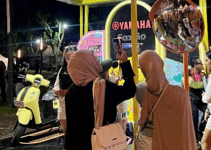 Diserbu Ribuan Gen Z! Skutik Skena Fazzio Hybrid Sukses Curi Perhatian di Festival Musik Anak Muda