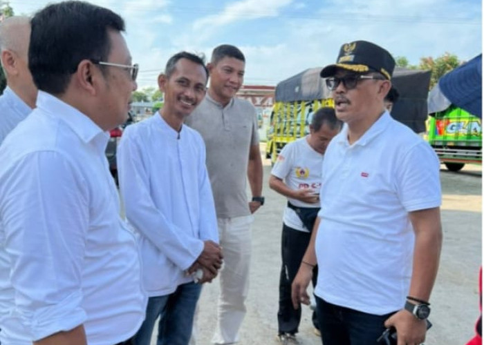 Kepala Bapanas Tinjau Lahan Pertanian dan Stok Beras di Indramayu
