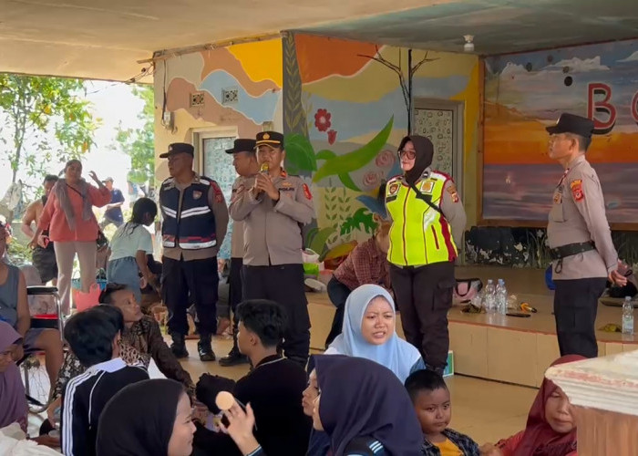 Pengunjung Wisata Pantai Meningkat di Indramayu, Satbinmas Sampaikan Himbauan