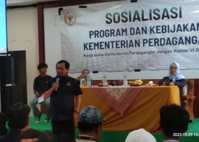 Herman Khaeron Temui Mahasiswa Unwir, Sosialisasikan Kebijakan Kemendag