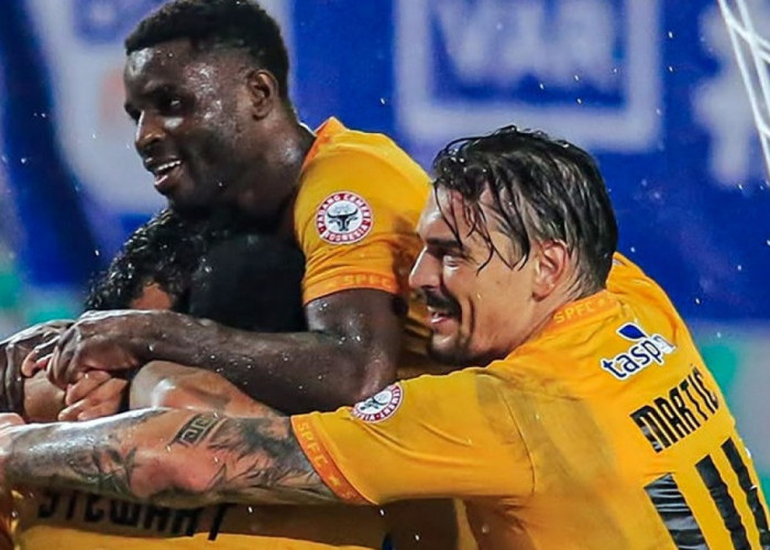 Lolos Degradasi! Semen Padang Amankan Tempat di Liga 1 dan Kantongi Bonus Fantastis!