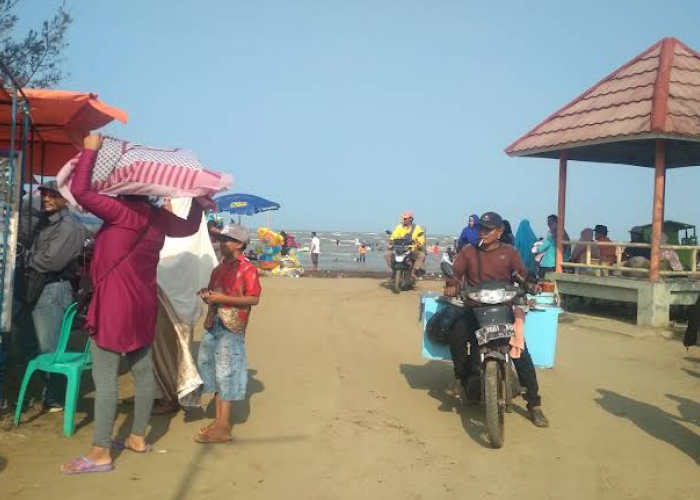 Memiliki Daya Tarik Unik, Pantai Karangsong Jadi Destinasi Wisata yang Wajib Dikunjungi Minimal Sekali