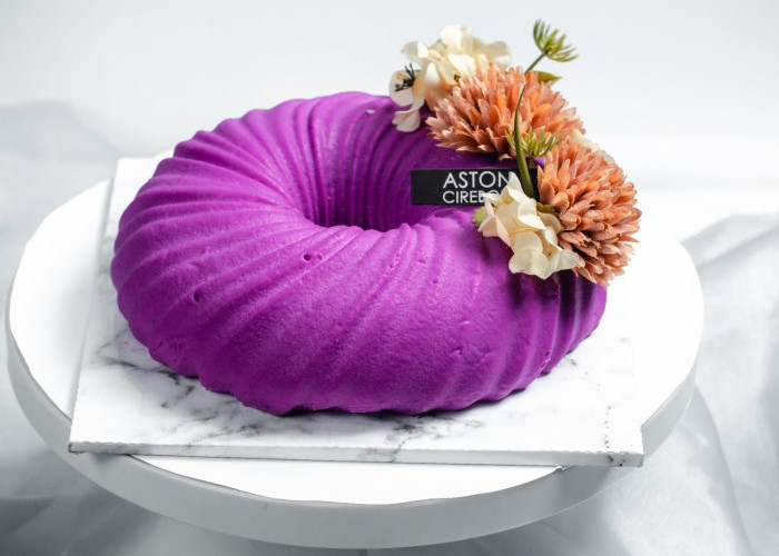 Kuliner di Cirebon, Aston Cirebon Sajikan Beragam Cake Cantik