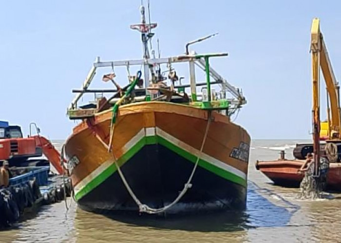 Diskanla Indramayu: Normalisasi Muara Karangsong Kewenangan Pusat, Usulan ke Kementerian PUPR Masih Ditunggu