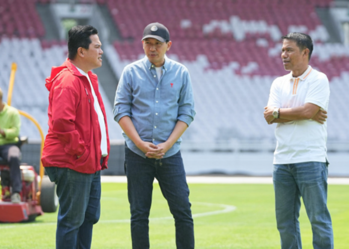 Jelang Pertandingan Indonesia vs Australia Besok, Erick Thohir Bersama Jajaran Anggota PSSI Cek Kondisi SUGBK