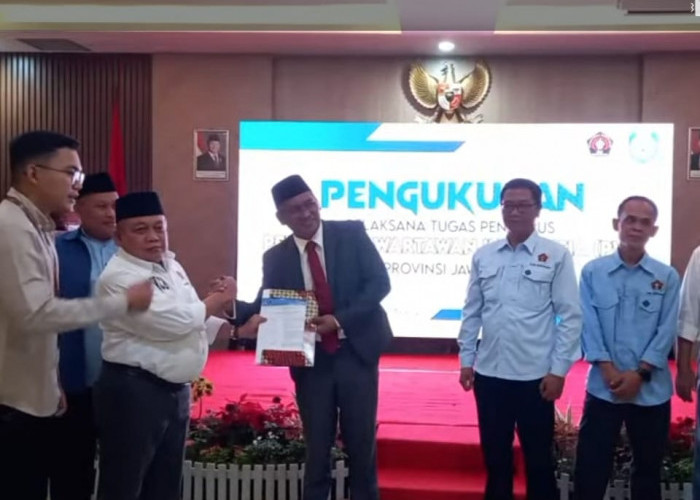 Dualisme Kepengurusan PWI Indramayu Memanas Setelah Pengukuhan Plt