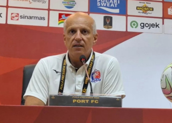Siapa Winger Persib yang Bikin Pelatih Port FC Kepincut? Ini Kata Alexandre Gama..