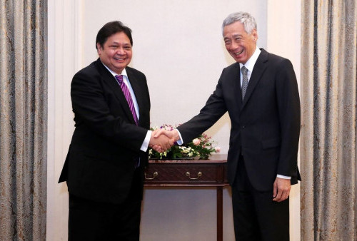 Airlangga Wakili Indonesia Bertemu Perdana Menteri Singapura Lee Hsien Loong