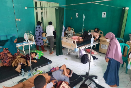 Ratusan Warga Tasikmalaya Keracunan, Sempat Makan Bersama Syukuran Haji