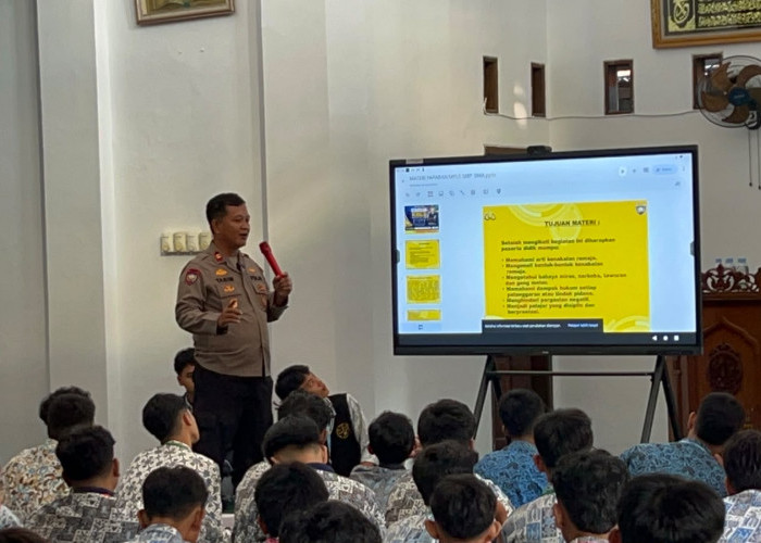 Cegah Kenakalan Remaja, Polisi Isi Materi Pada Kegiatan MPLS